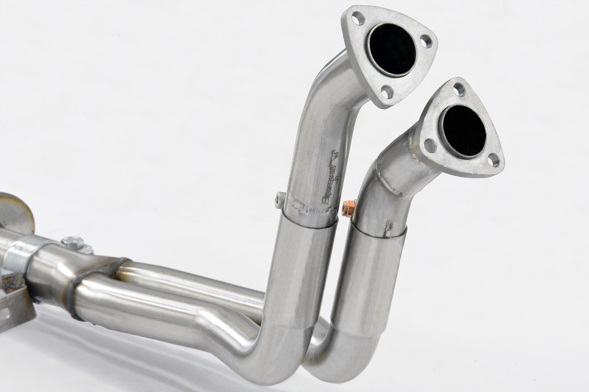 Front exhaust - resonated narrower bend layout