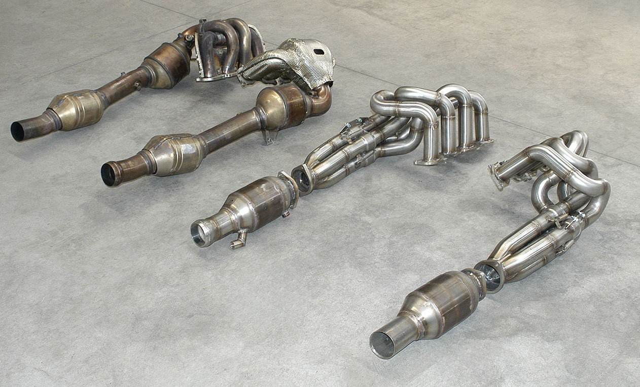 Manifold Right - Left (Left / Right Hand Drive)