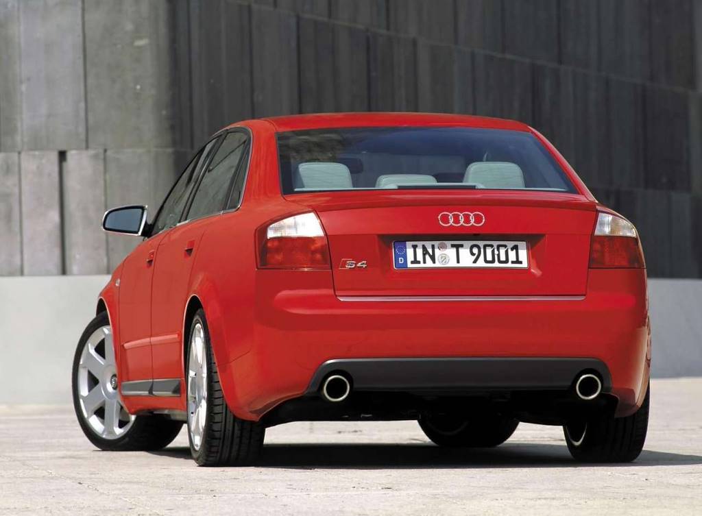 Impianto di scarico per AUDI S4 QUATTRO (Berlina + Avant) 4.2i V8 (344 Hp) '03 -> '08