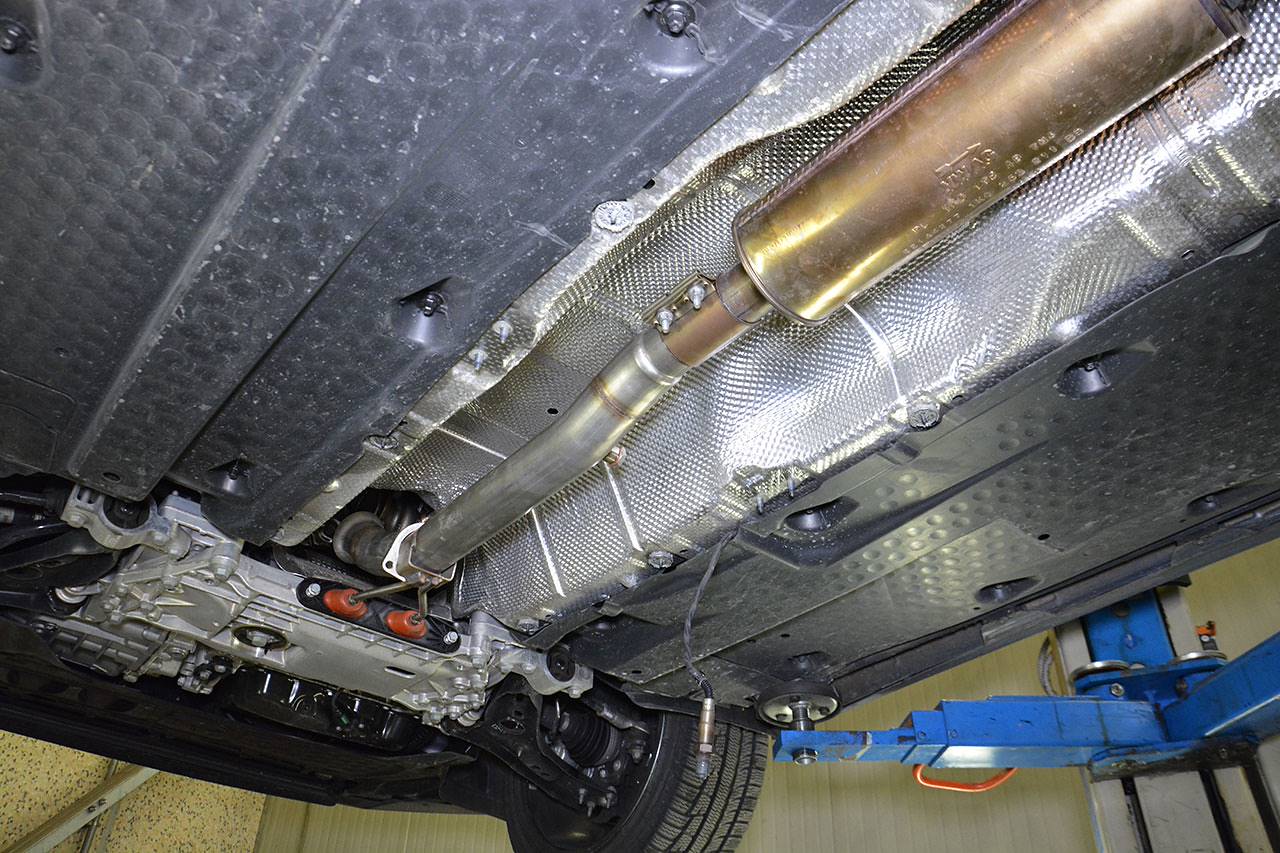 Turbo downpipe kit  (Replaces catalytic converter)