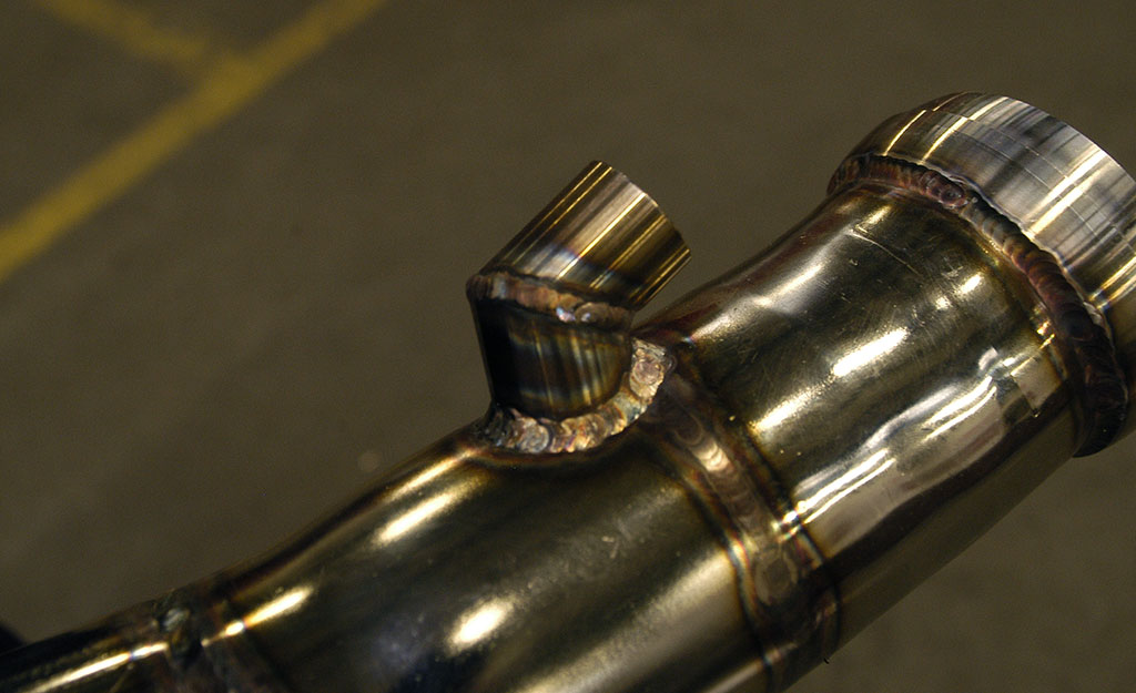 Manifold Racing Right - Left (Left / Right Hand Drive)