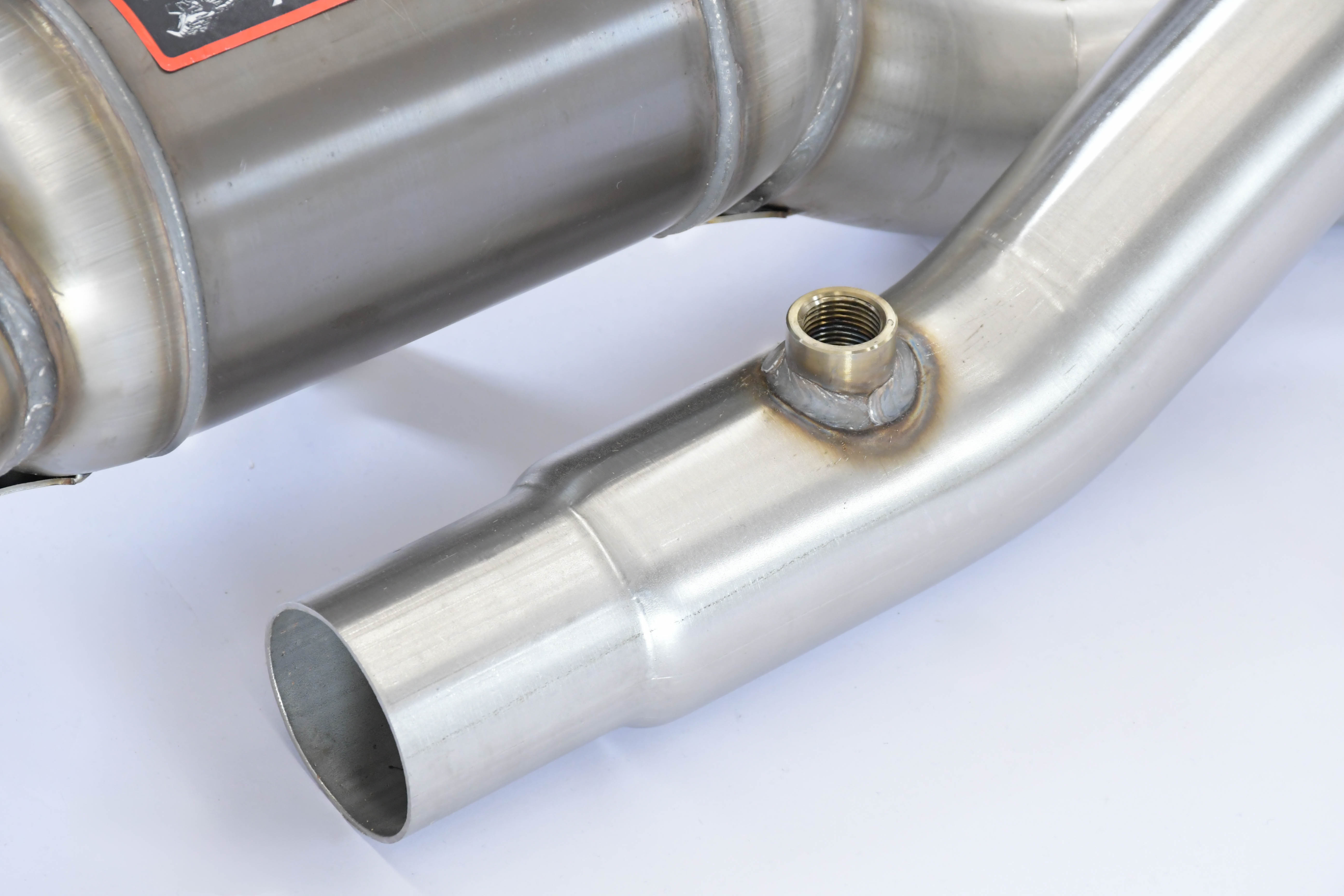 Front pipe Right + Left with Metallic catalytic converter 200CPSI Accepts the stock rear mufflers