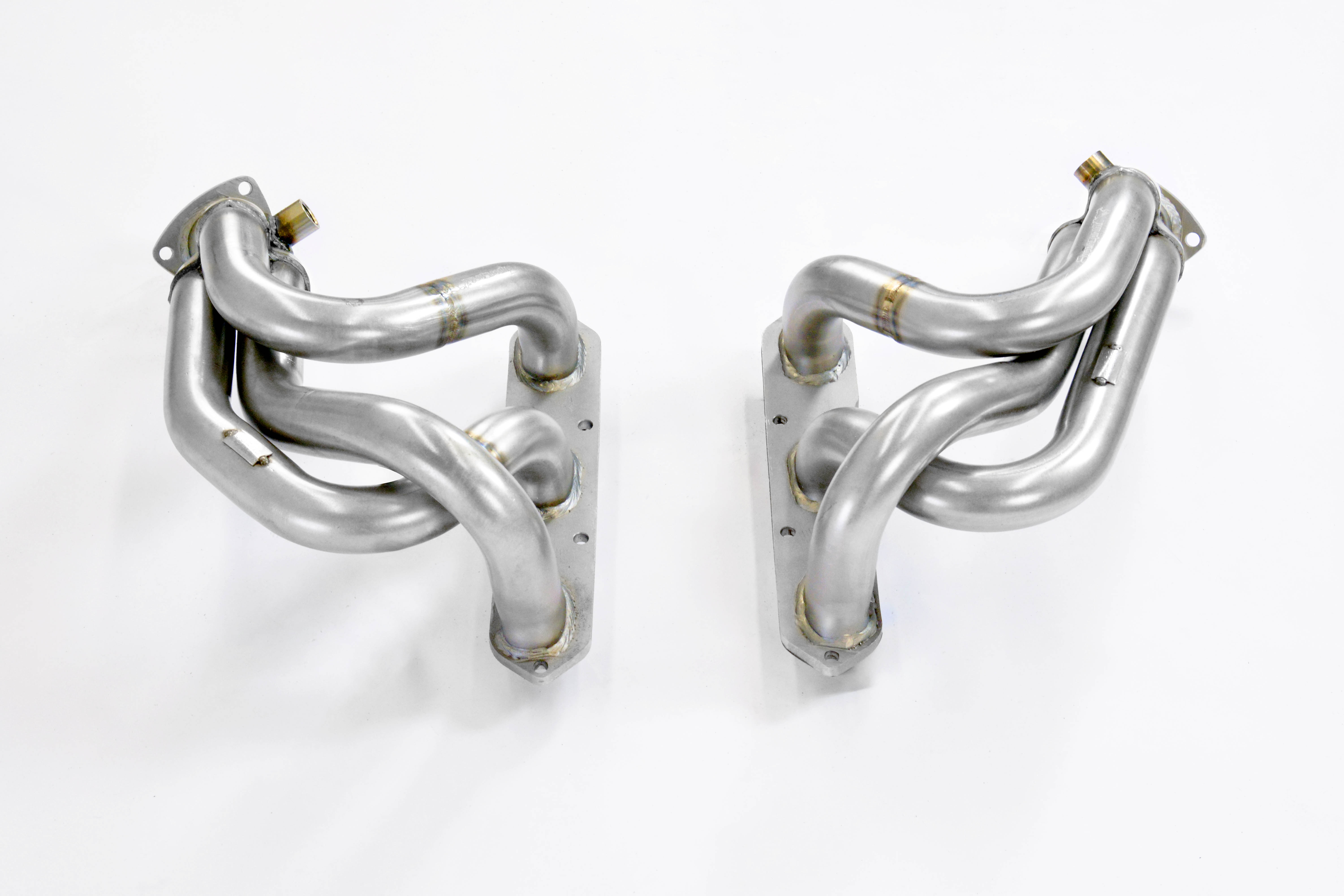 Manifold Right + Left (replaces first catalytic converter.)