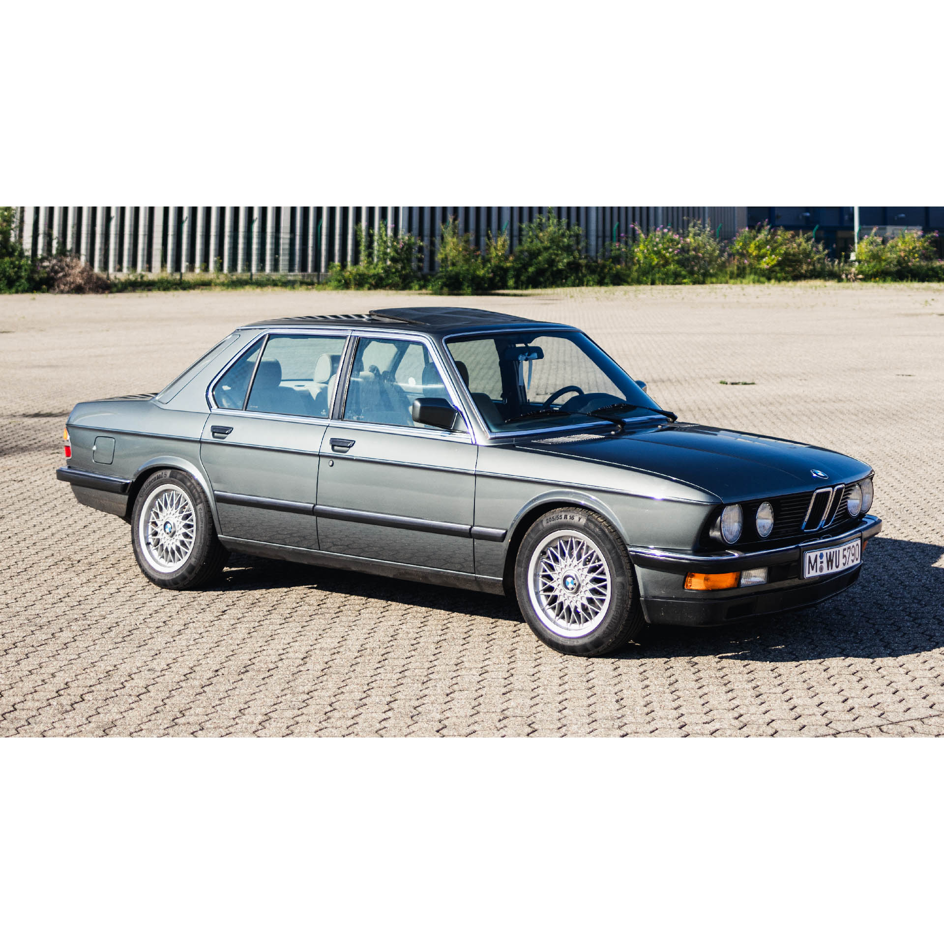 BMW E28 535i (M30) 06/ '87 -> 12/ '87