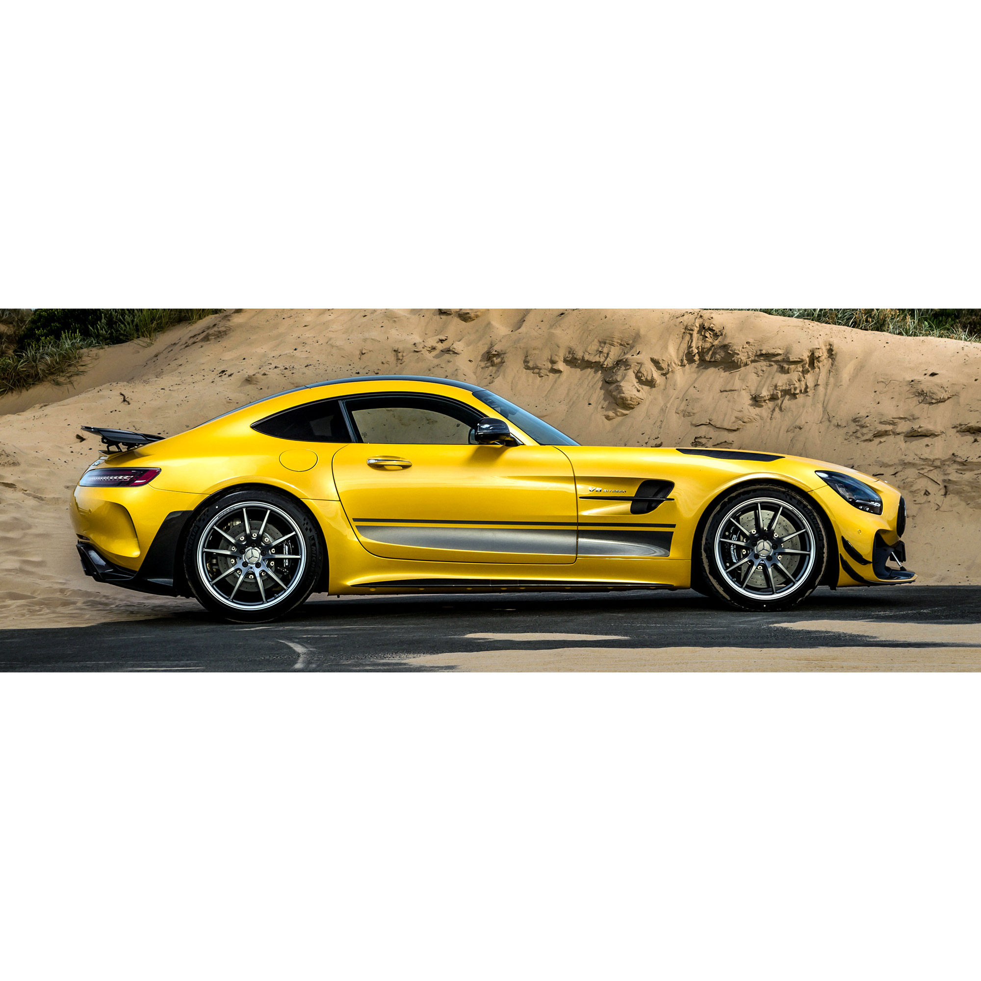 MERCEDES C190 AMG GT R Pro 4.0i V8 Bi-Turbo (585 Hp) 2019 -> 