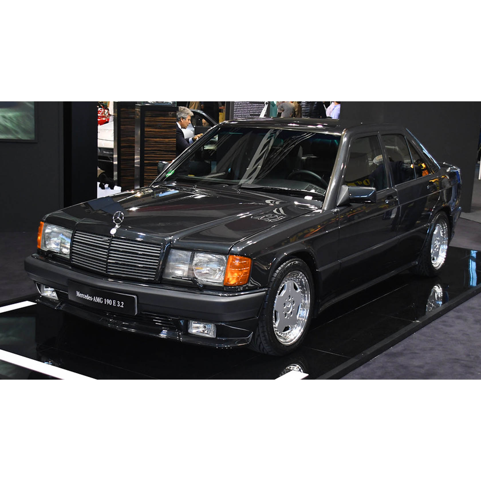 MERCEDES W201 190 E 3.2 AMG (234 PS) '87 -> '93