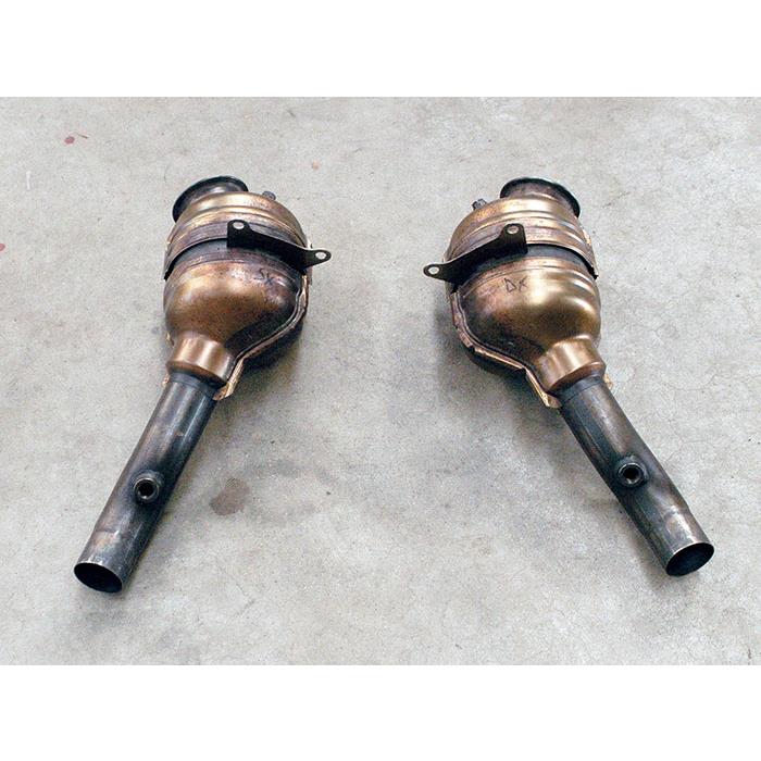 Front Metallic catalytic converter Left