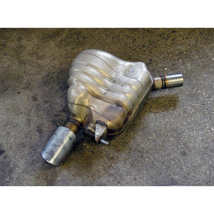 Rear exhaust Left O100