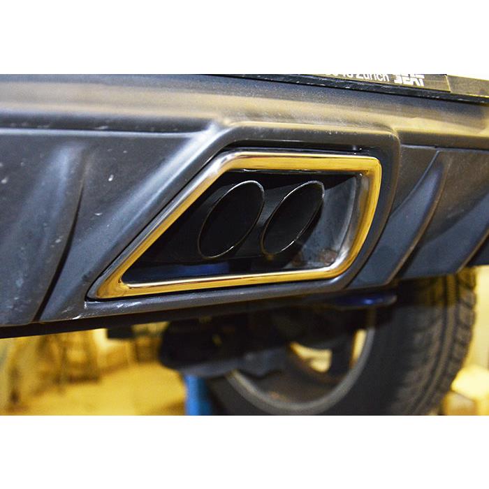 Rear exhaust central exit (For OEM end tips)