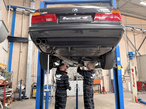 SUPERSPRINT EXHAUST FOR 1987-1984 BMW E32 750i V12 (350 HP)