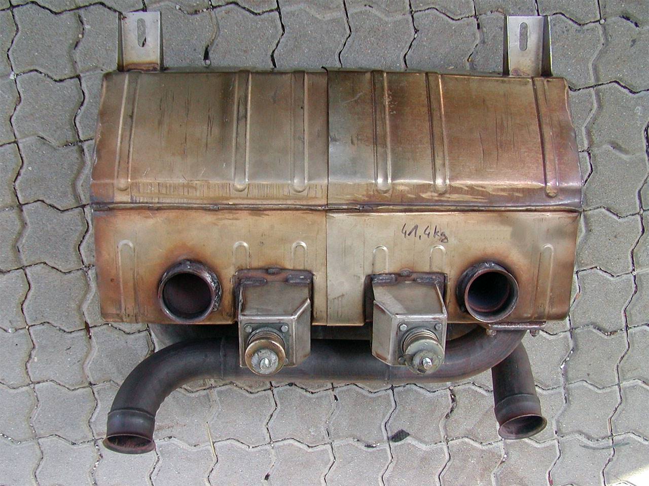 Rear connecting pipes Right - LeftBy-Pass (Replaces OEM rear exhaust)