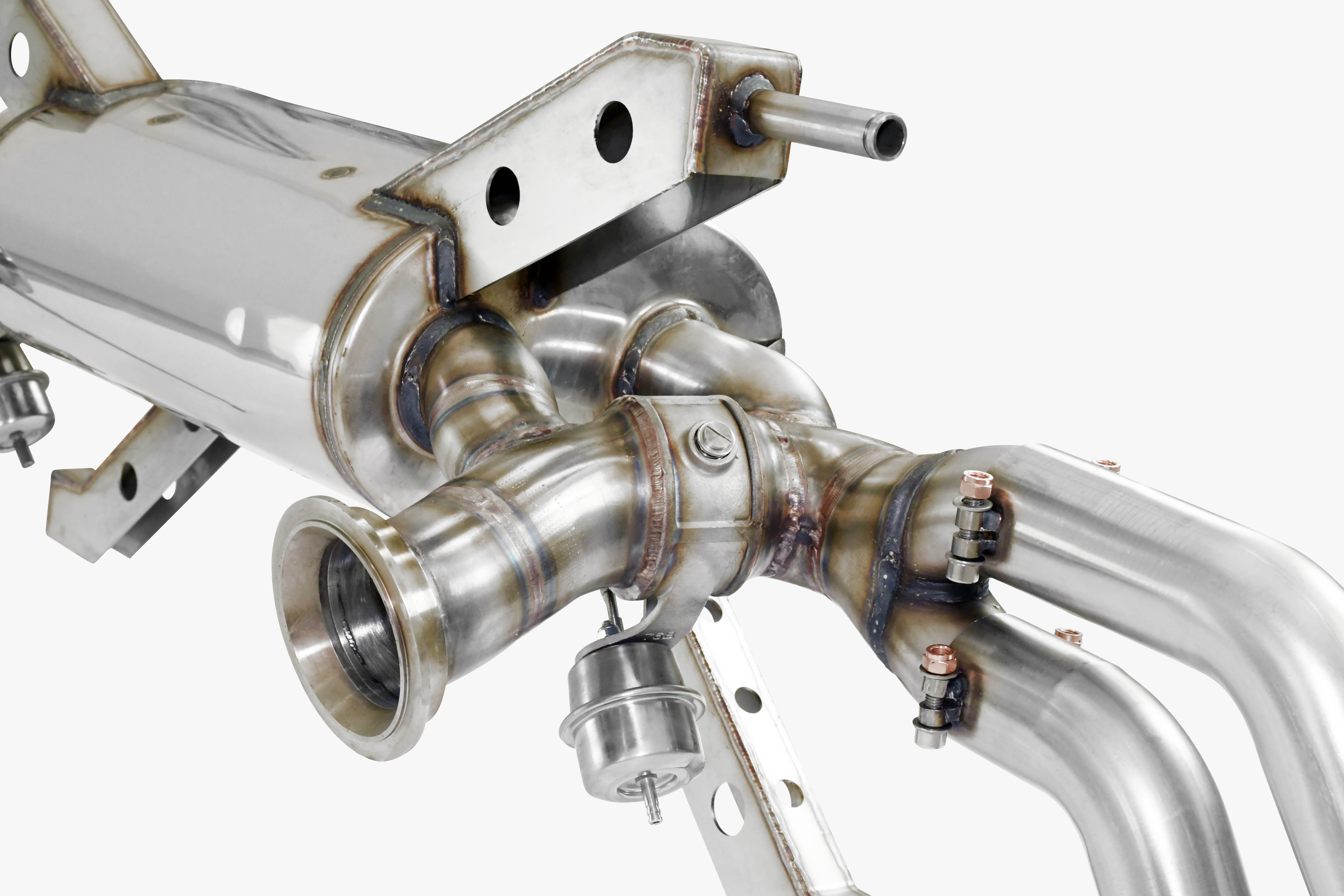 Rear exhaust with valves Right - Left 4 exits (Deletes the stock, main catalytics - fits to the stock endpipes) <strong><span style=color:#ea0000;>-13,0 Kg</span></strong>