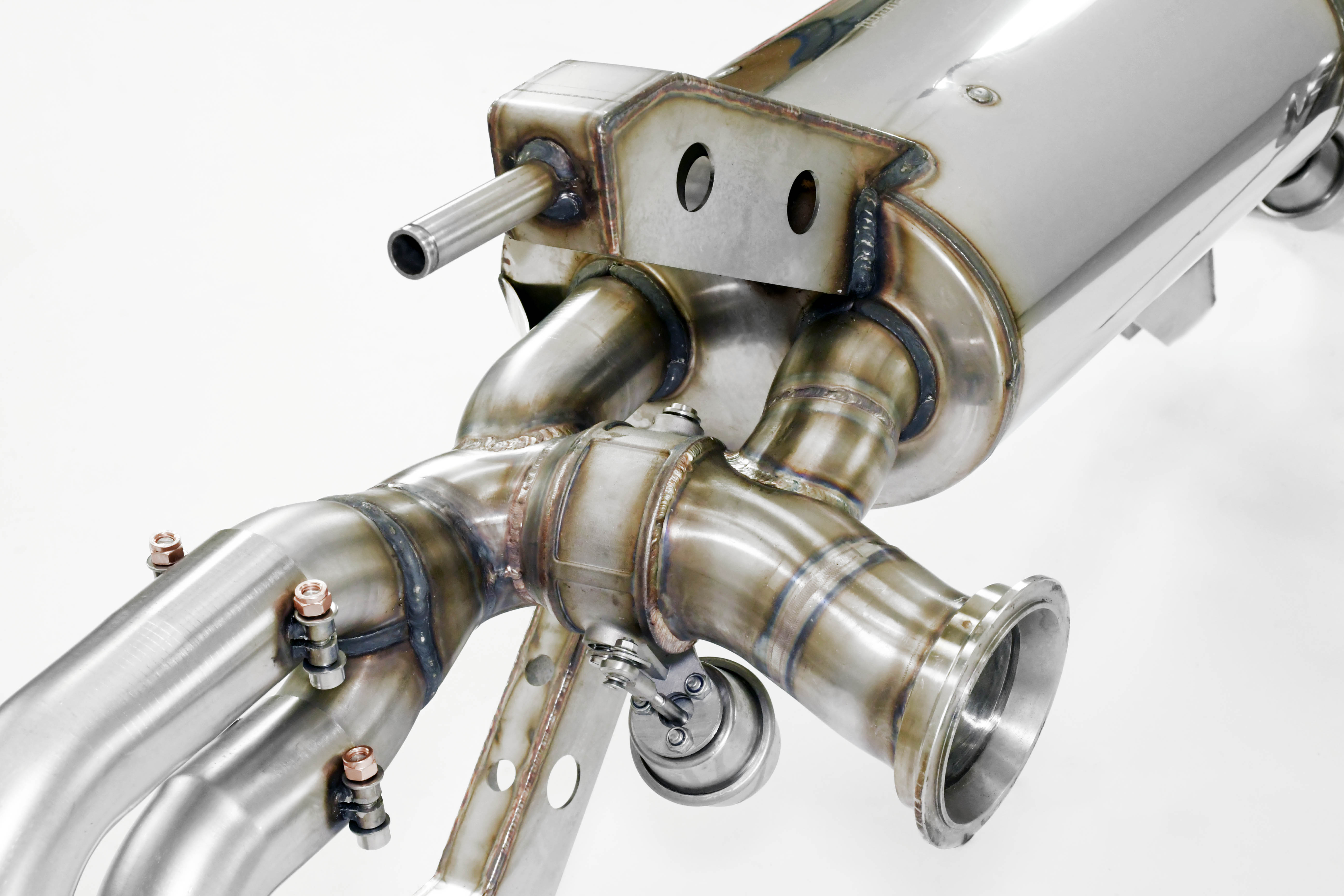 Rear exhaust with valves Right - Left 4 exits (Deletes the stock, main catalytics - fits to the stock endpipes) <strong><span style=color:#ea0000;>-13,0 Kg</span></strong>