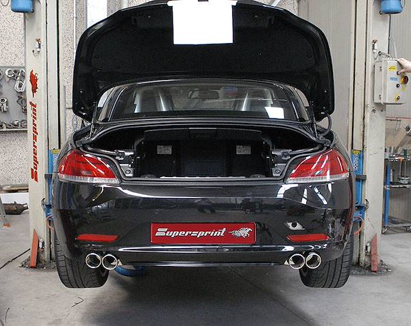 Outlets mockup Right - Left OO80