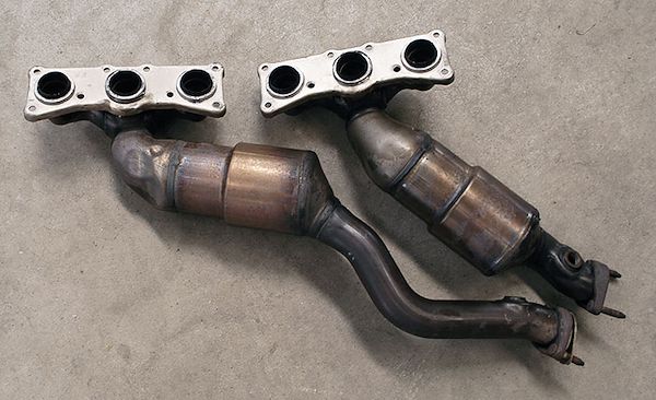 Stock manifold