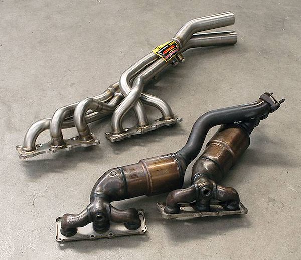 Prototype of 981301 Manifold VS Stock manifold