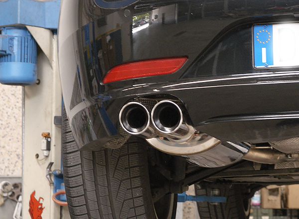 Prototype of 986936 Rear exhaust left OO80