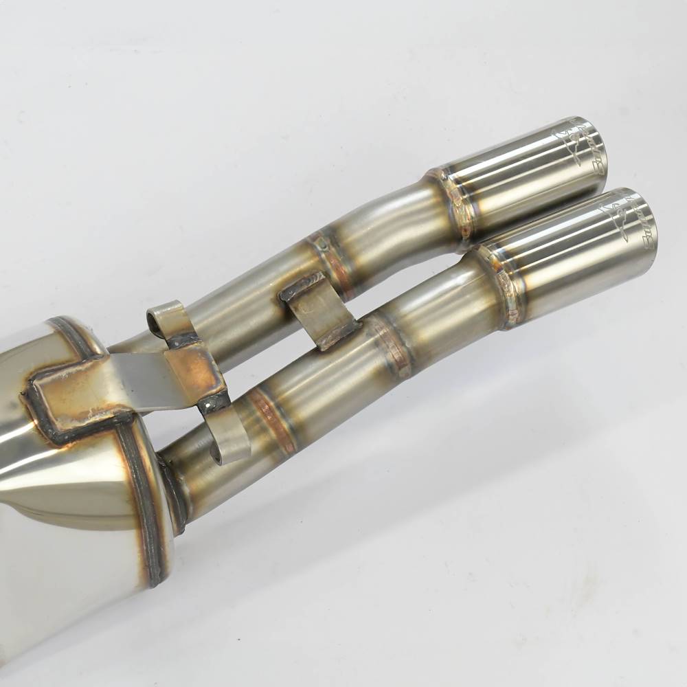 Rear exhaust OO60 (right side exit)