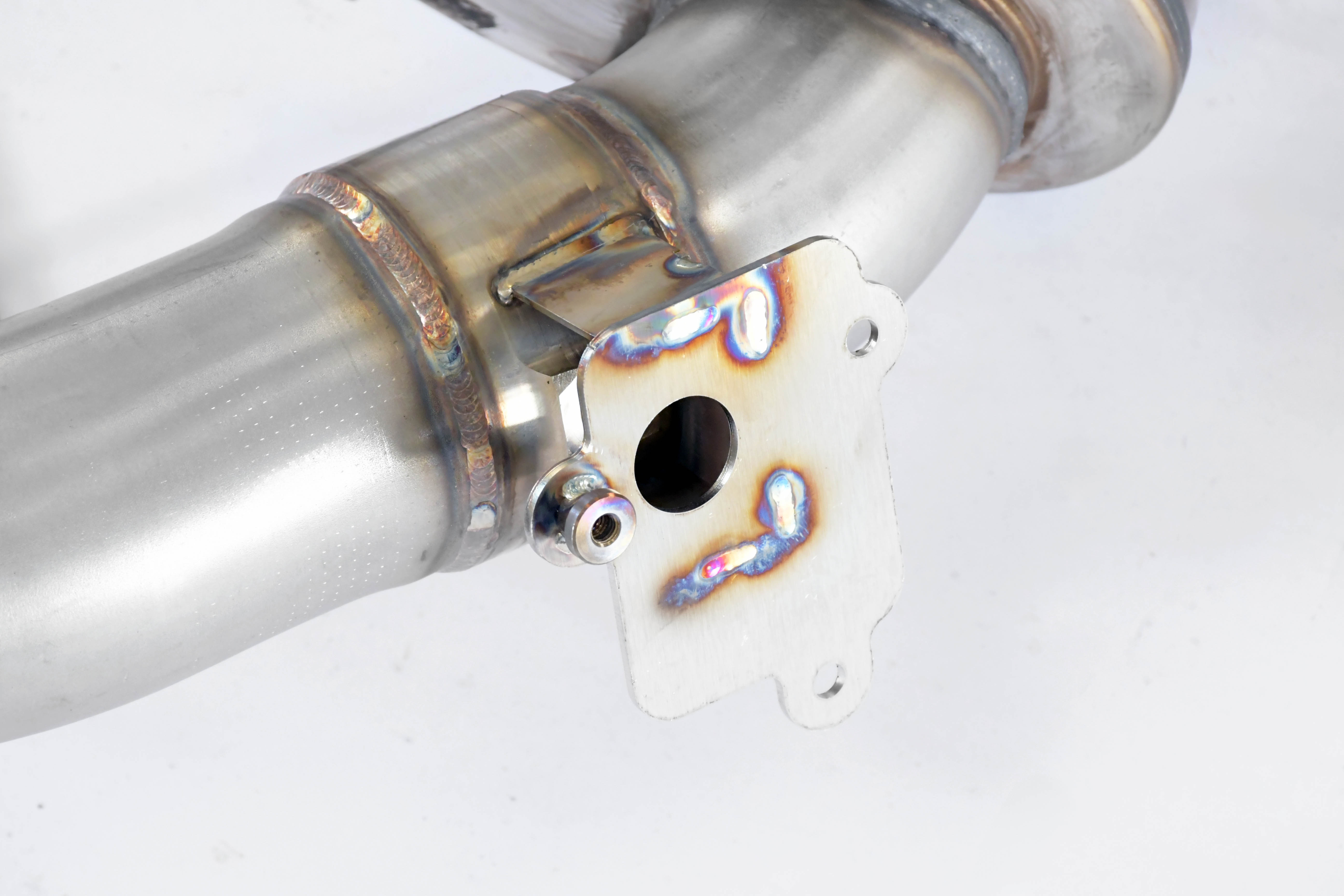 Rear exhaust with valve Right - Left