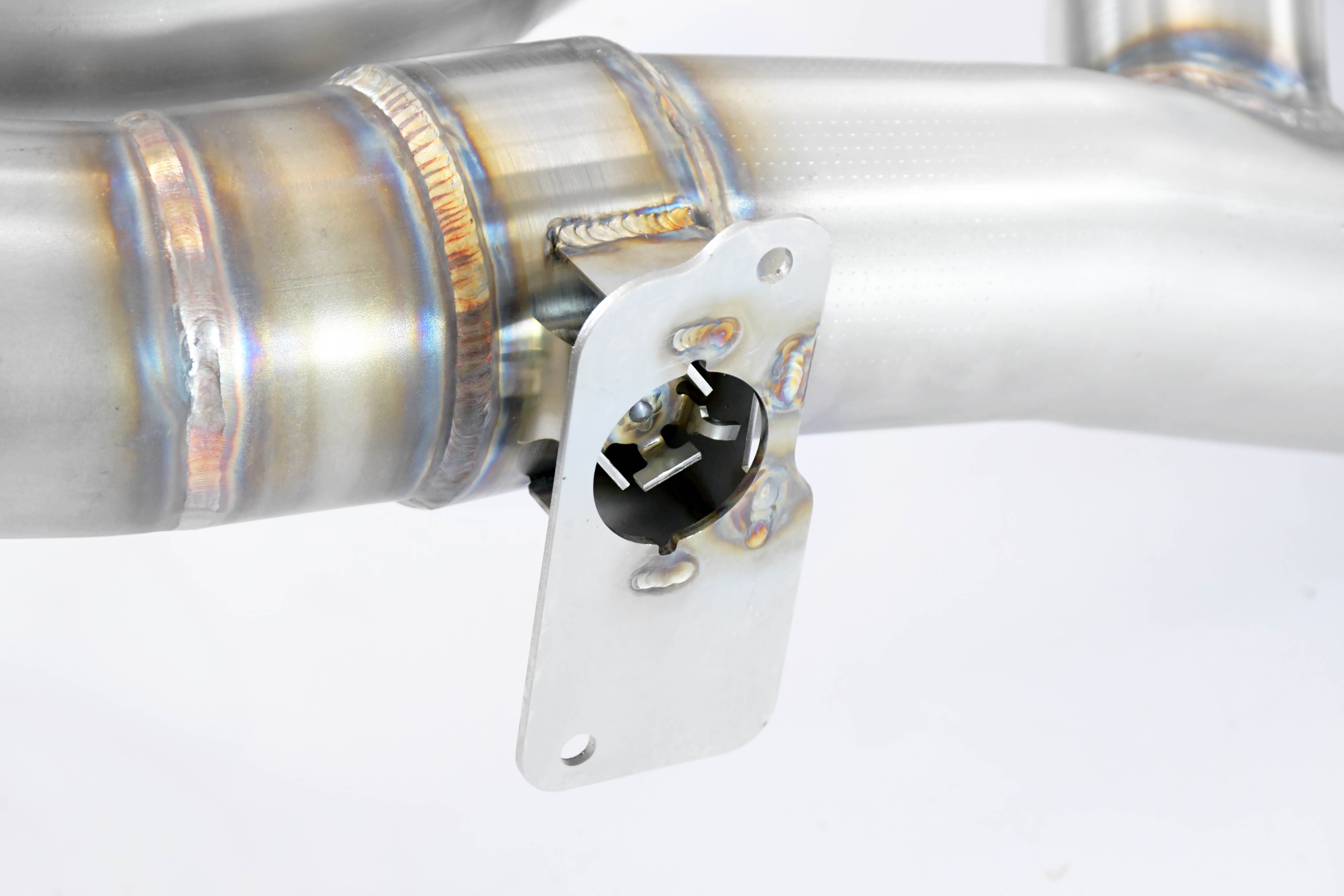 Rear exhaust right - left with valve