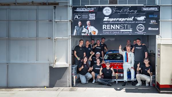 Supersprint exhaust for BMW E36 M3<br>wins at Nürburgring !