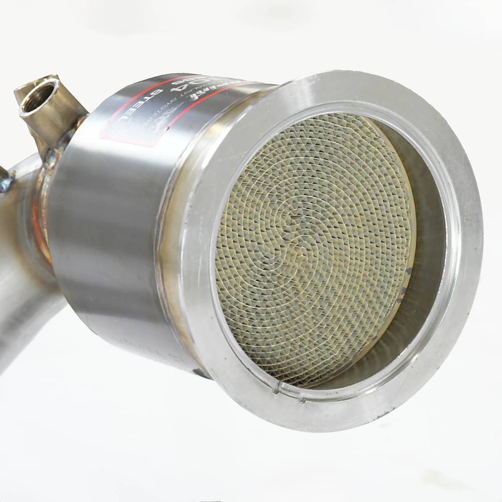 Downpipe Destro + catalizzatore metallico (Guida a sinistra / destra)