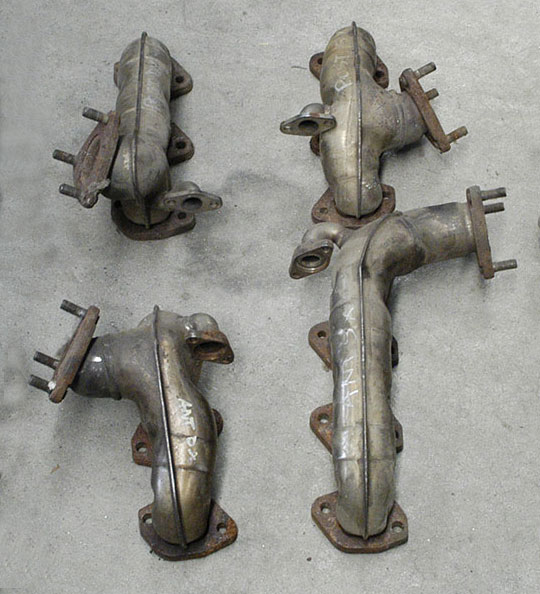 Manifold Right + Left (Left Hand Drive)