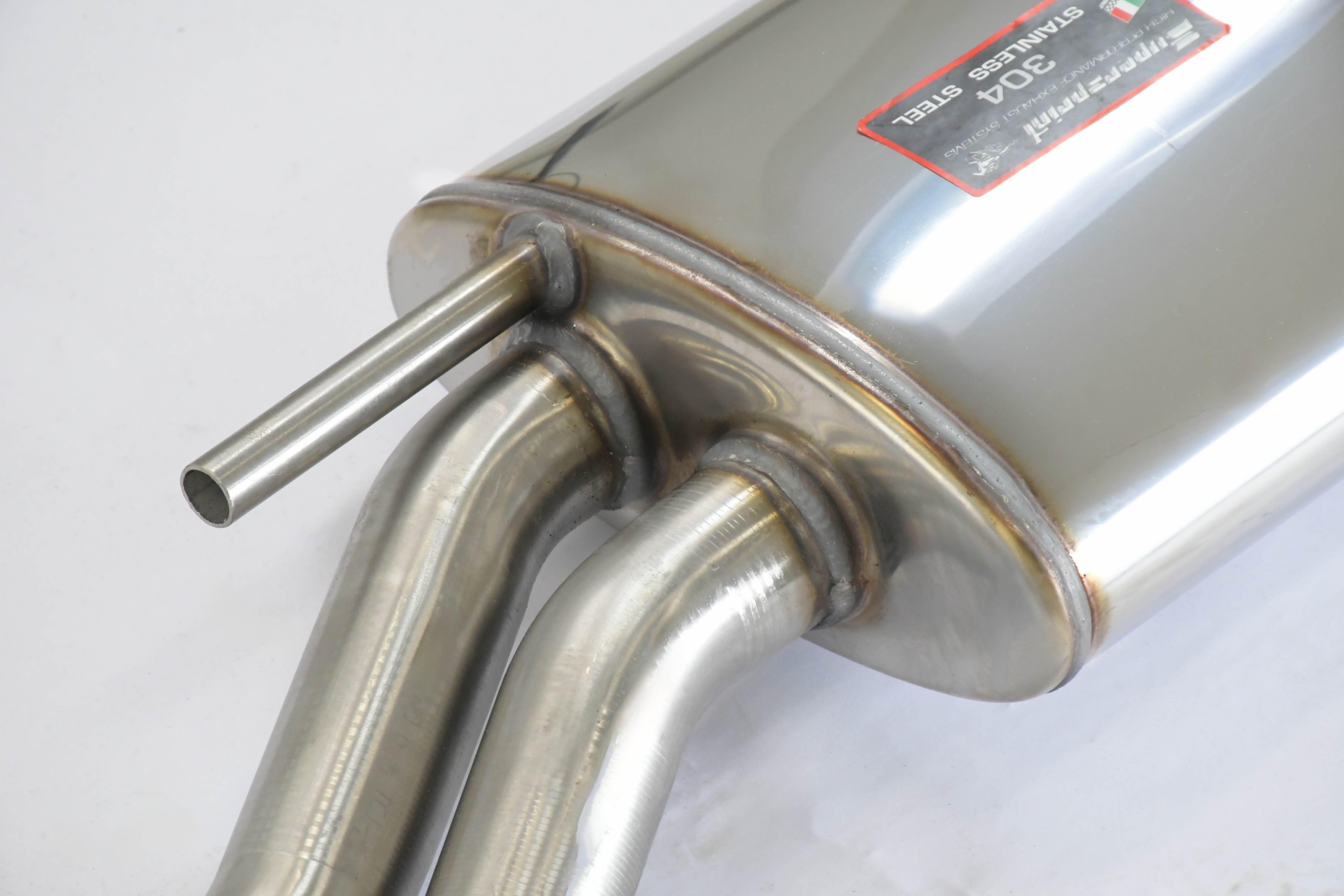 Centre + rear exhaust Stealth