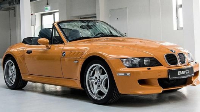 BMW Z3 M (Conversione motore V12 - M73)
