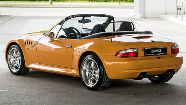 BMW Z3 M (Conversione motore V12 - M73)