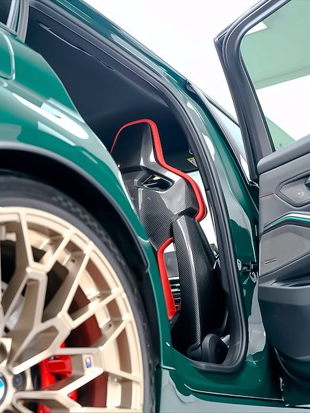 Pictures from Instagram @msirius.fr - @makegreengreatagain 