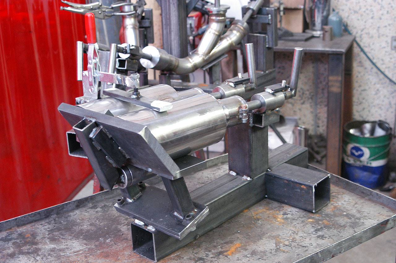 Endpipes kit OO120 Central exit (For OEM rear bumper)