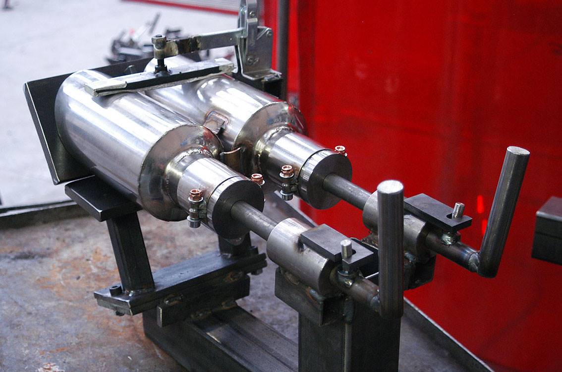 Endpipes kit OO120 Central exit (For OEM rear bumper)