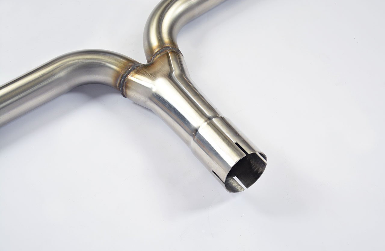 Rear pipe Right - Left (Muffler delete)
