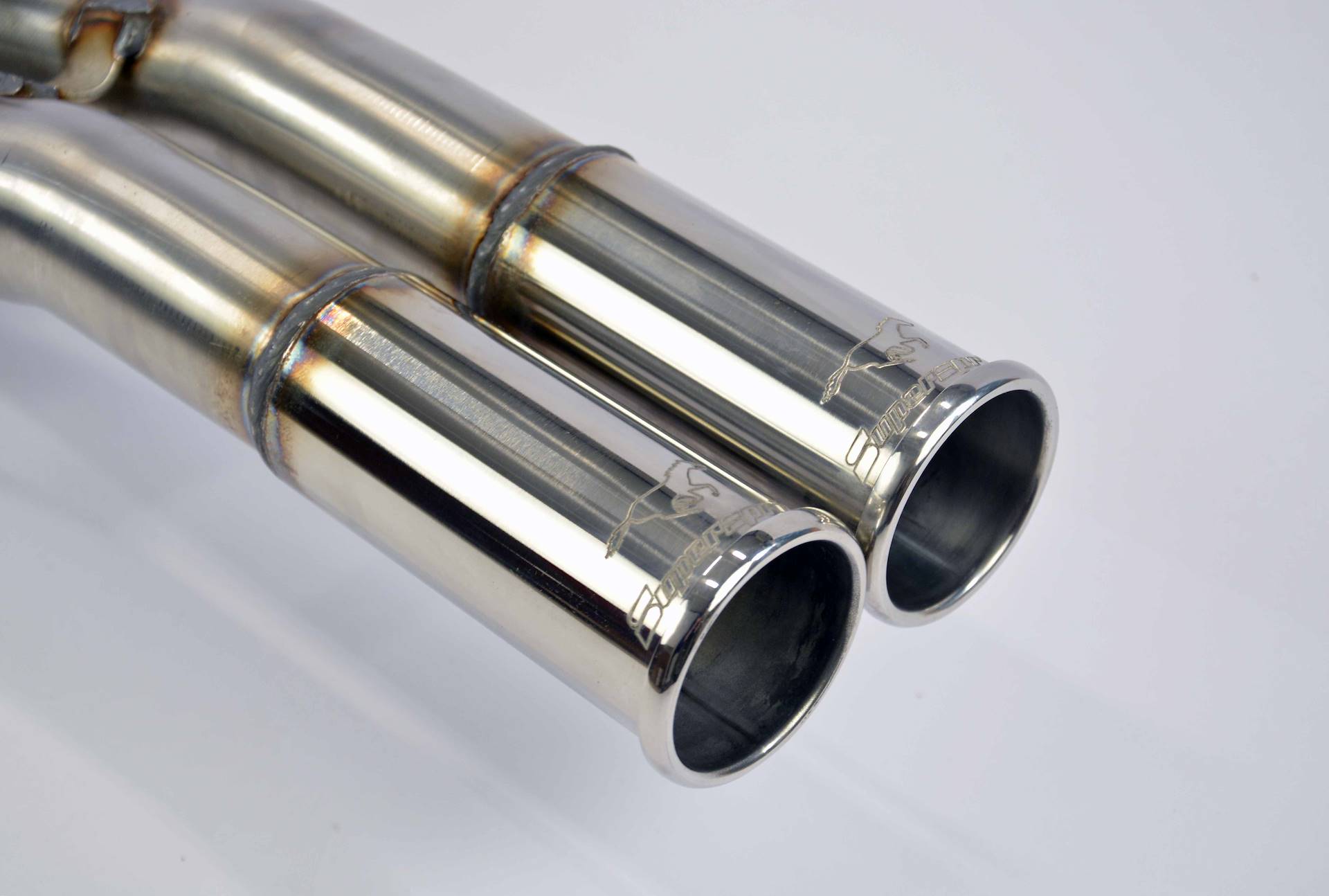 Rear exhaust OO54 (right side exit)