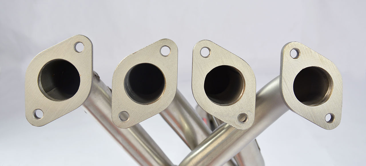 Collettore 100% Inox<br>(Sostituisce catalizzatore)<br>(Solo guida a sinistra)