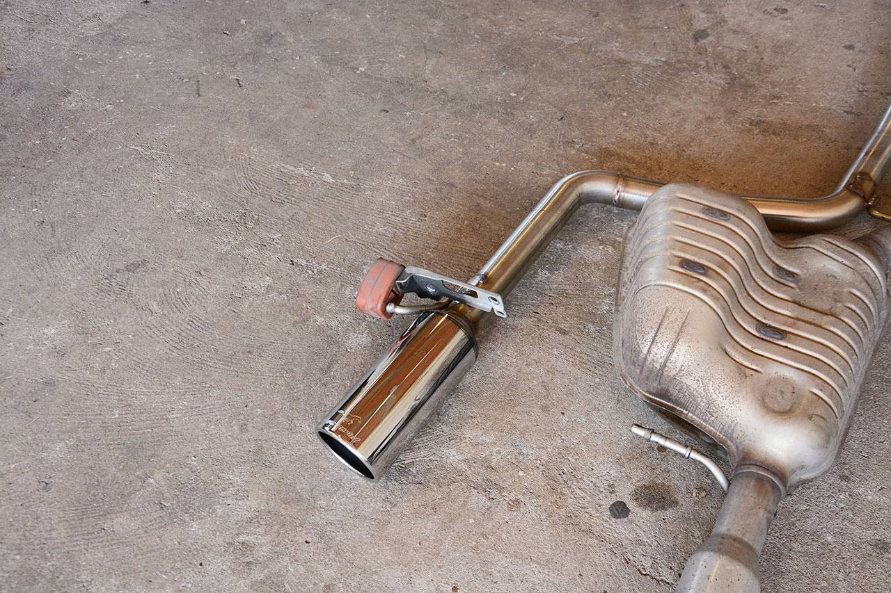 Rear pipe Right O100 (Muffler delete)