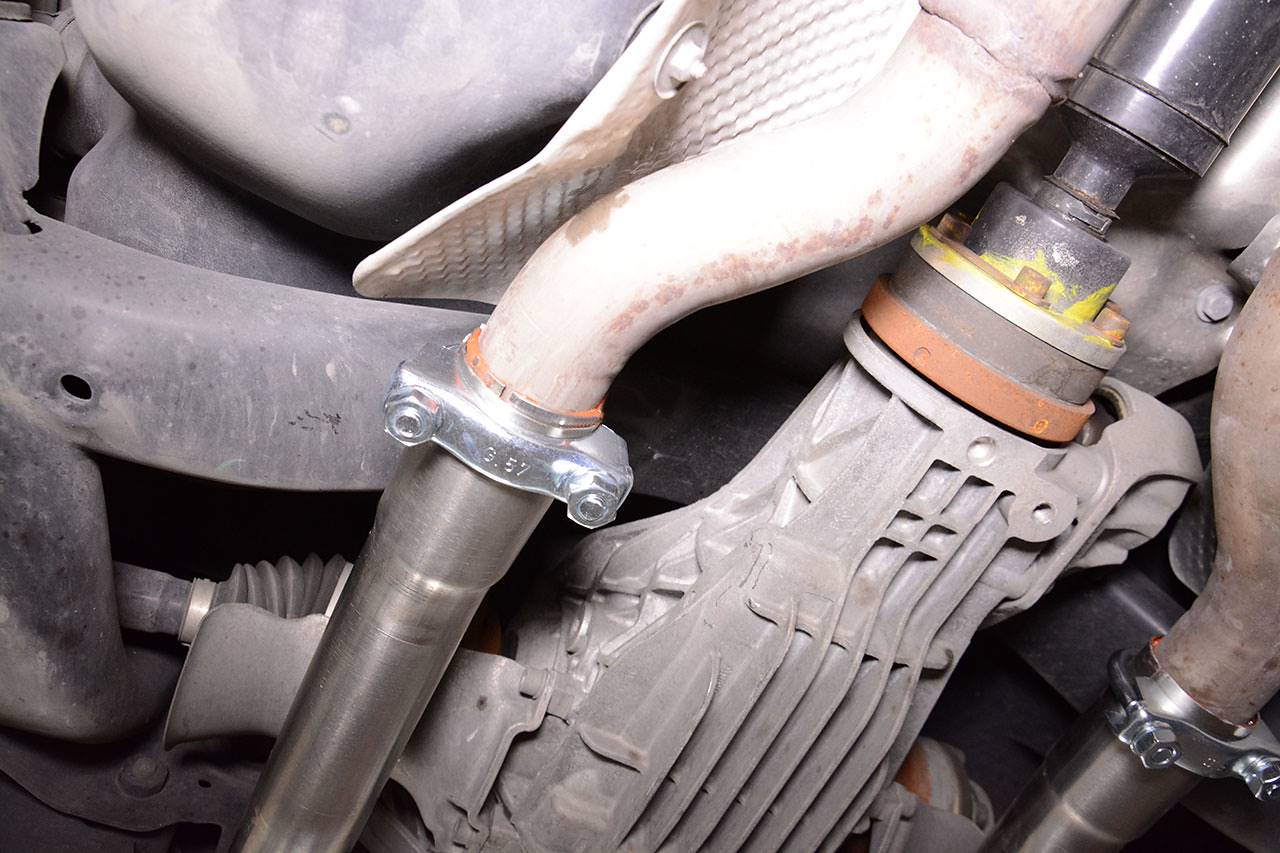 Rear pipe Right O100 (Muffler delete)