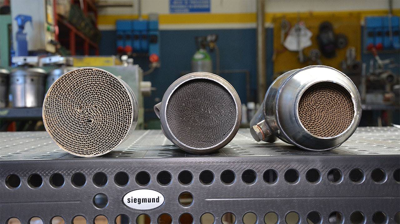 Metallic catalytic converter HJS, 100CPSI kit for OEM headers (Weld on connection)