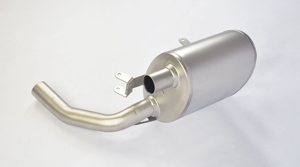 Rear exhaust TÜV Right