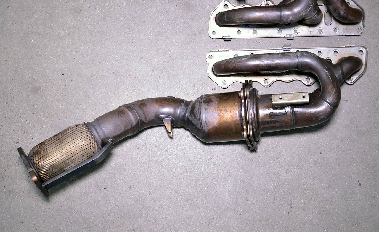 Manifold Right - Left SUPERSPRINT DESIGN PATENT