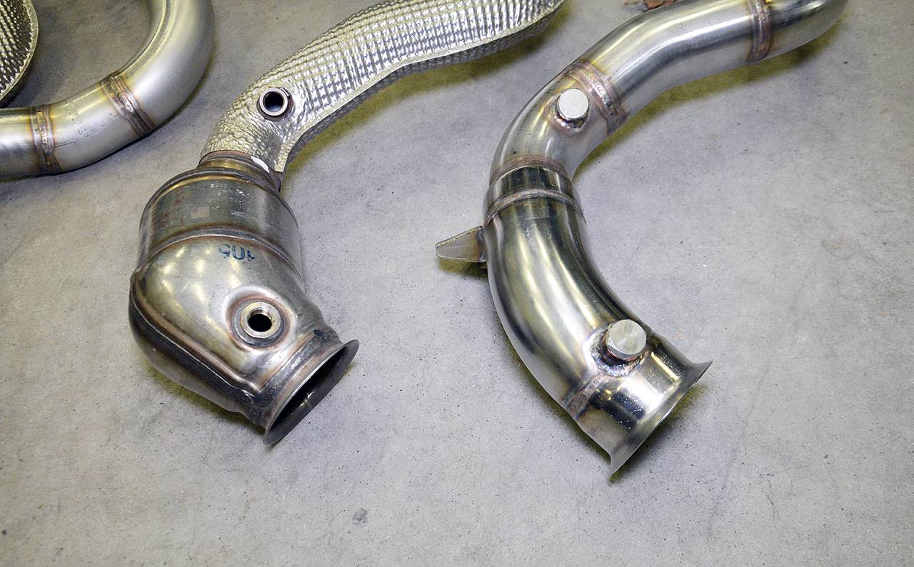 Downpipe kit Right + Left (Deletes the primary and the secondary catalytics)
