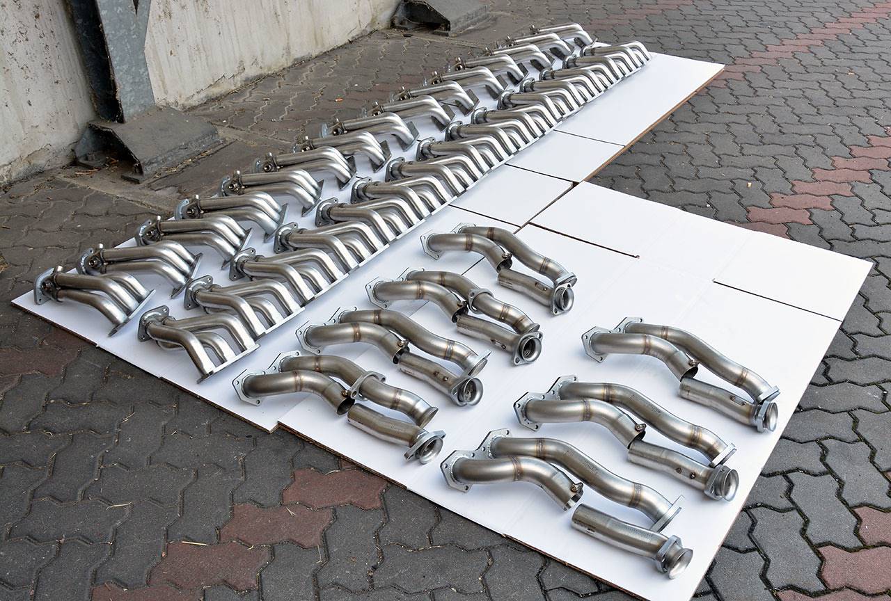 Manifold (Left / Right Hand Drive) 