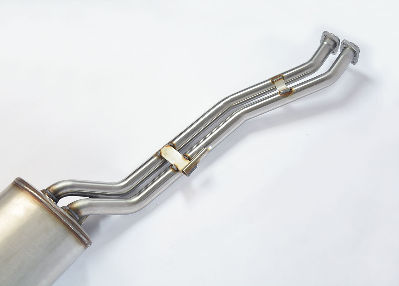 Rear exhaust OO76