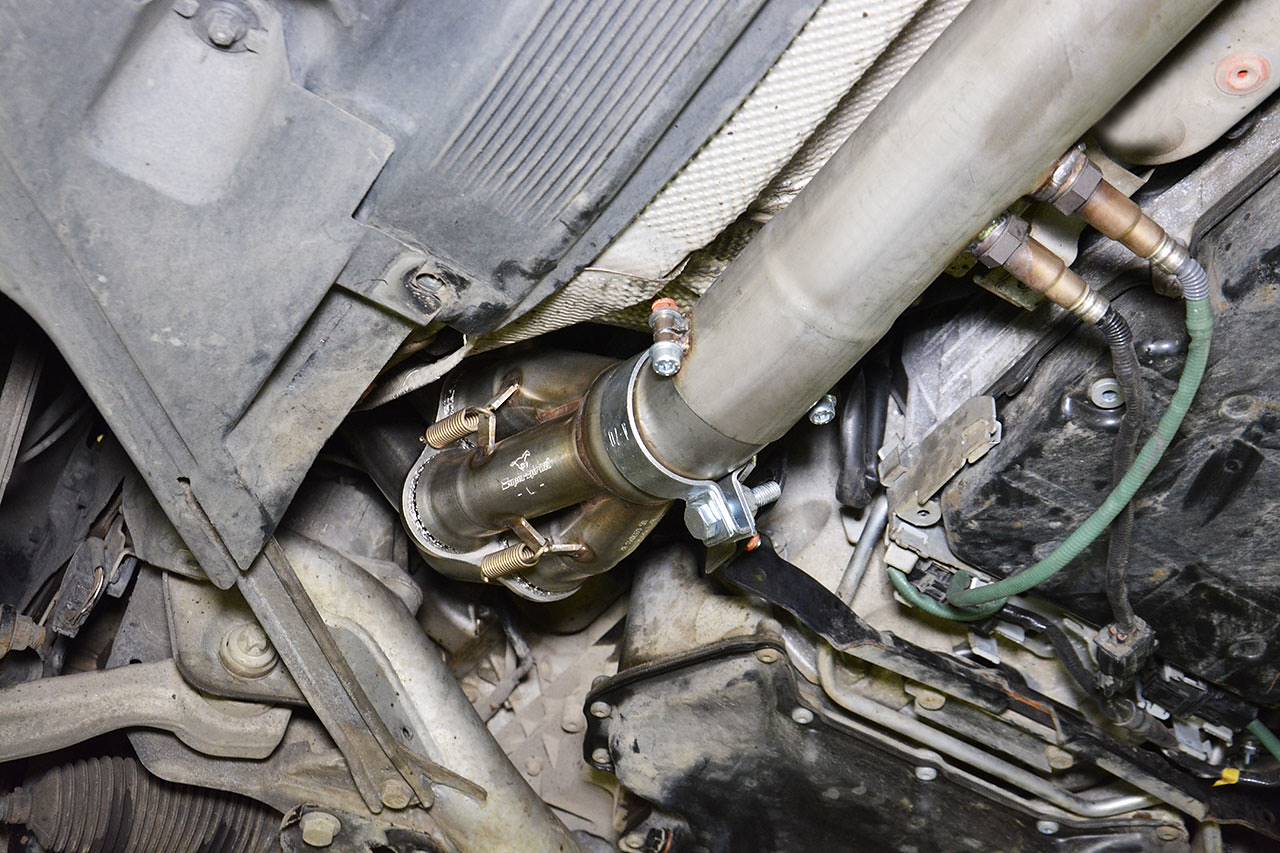 Right - Left pipe kit (fits to the stock, secondary catalytic)