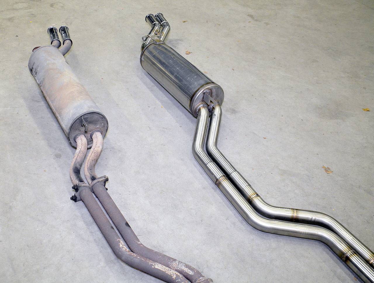 Rear exhaust OO54 (left side exit)