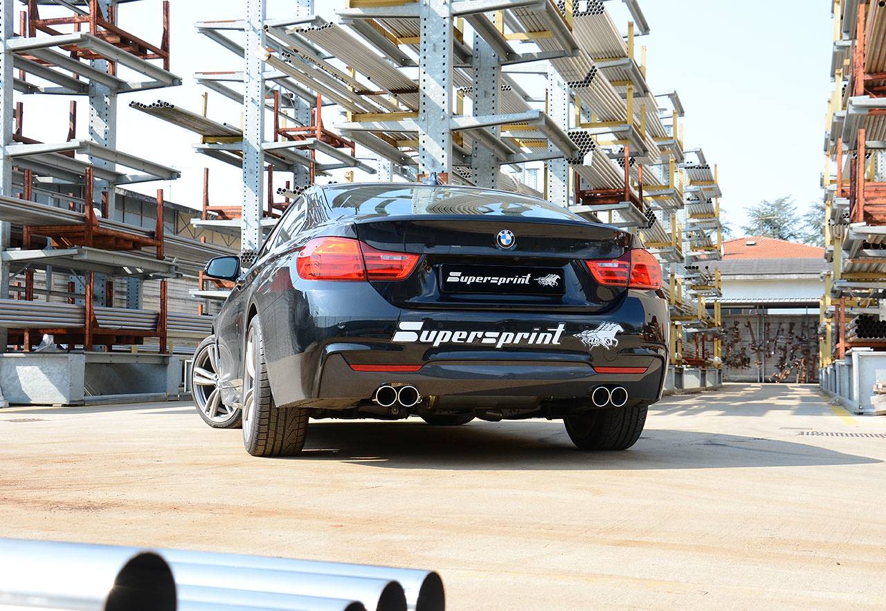 Rear exhaust RightOO80 - LeftOO80