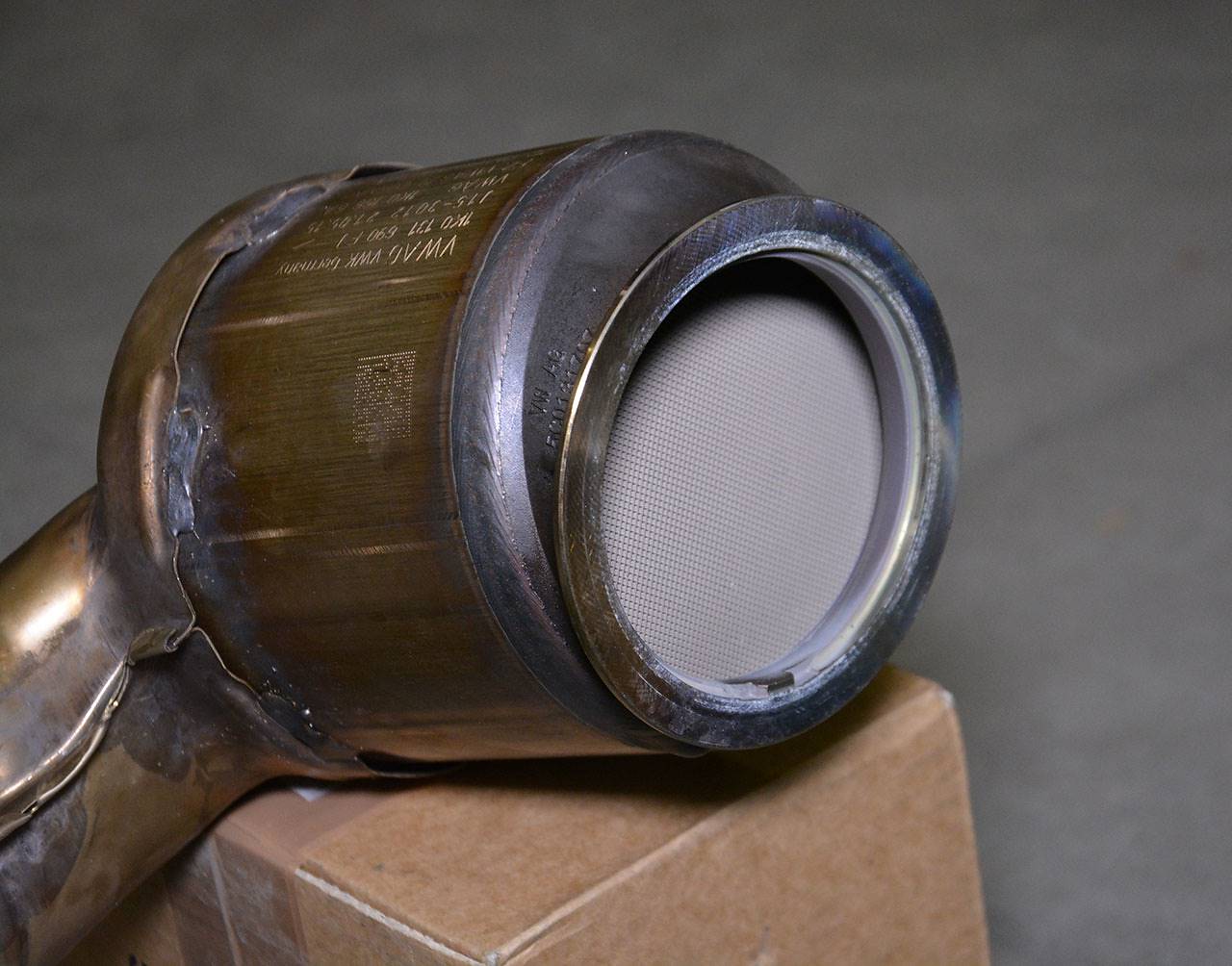 Turbo downpipe kit +  Metallic catalytic converter 200 CPSI