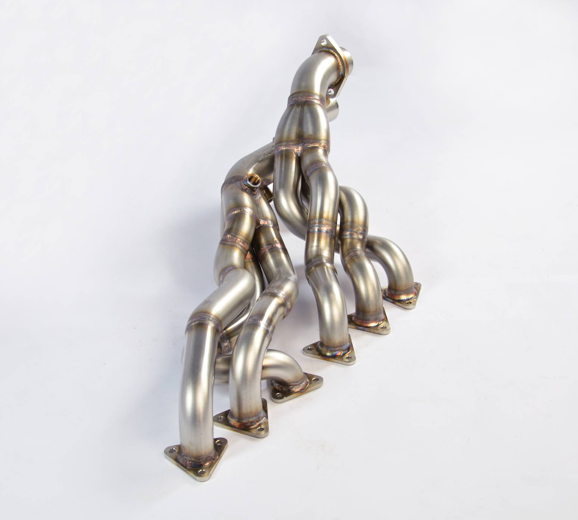 Manifold Step Design