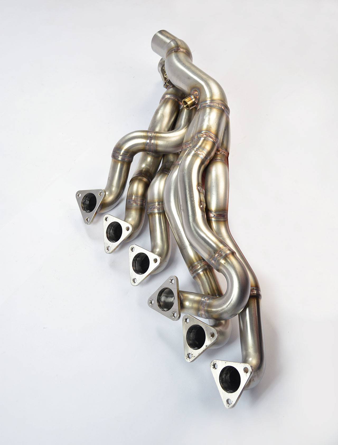 Manifold Step Design